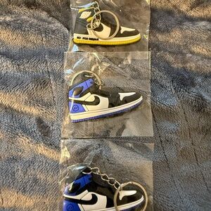 Nike Air Jordan Mid keychain sneakers